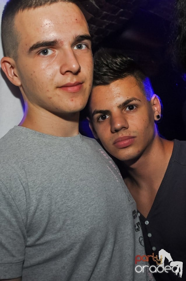 Carlsberg Summer Party continuă, 