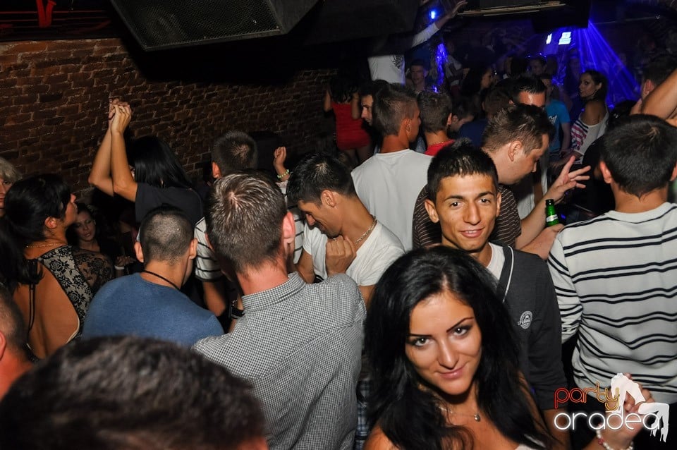 Carlsberg Summer Party continuă, 