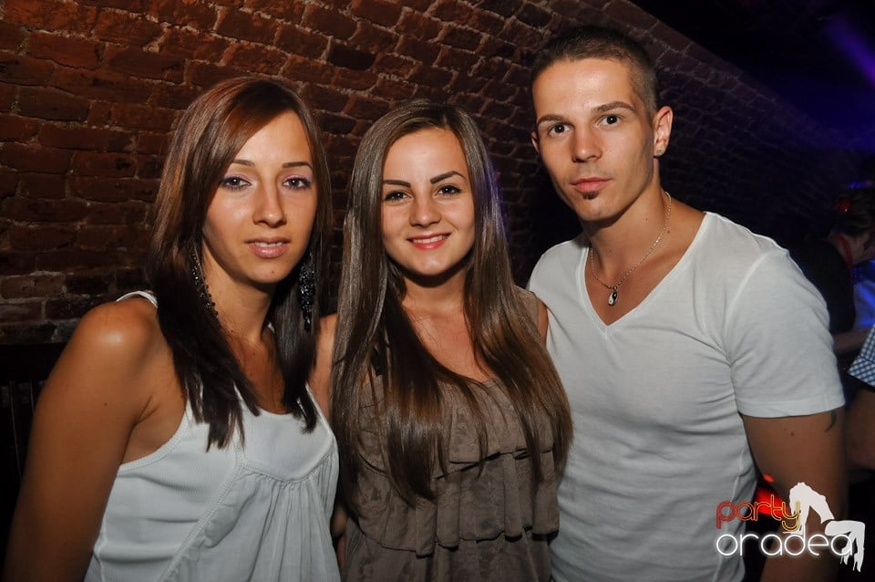 Carlsberg Summer Party continuă, 