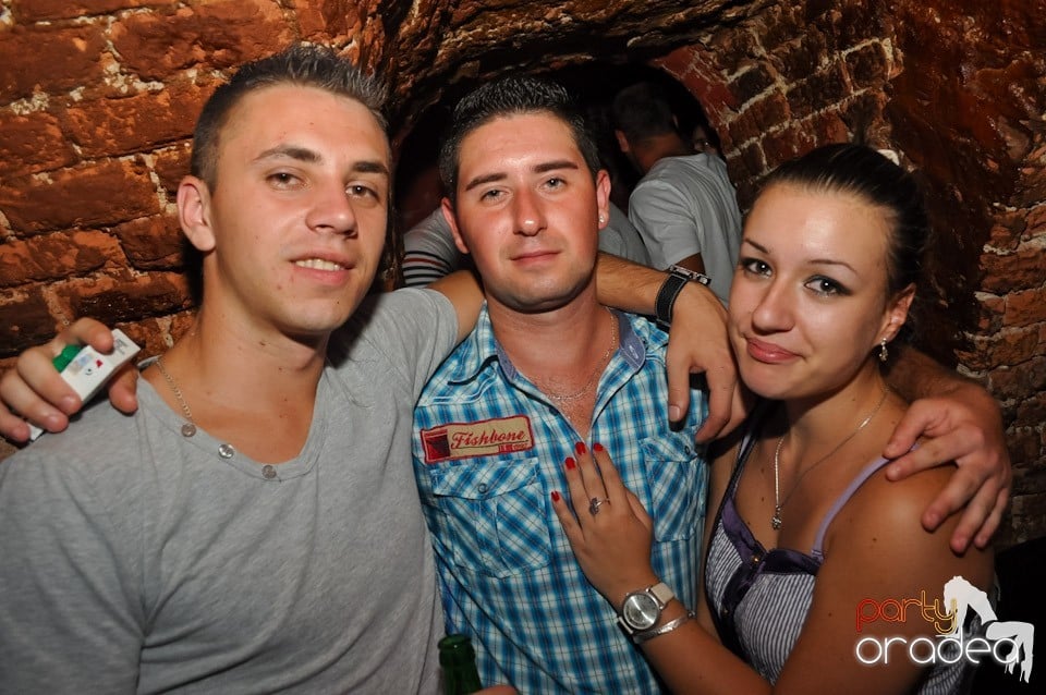 Carlsberg Summer Party continuă, 