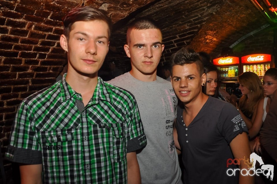 Carlsberg Summer Party continuă, 