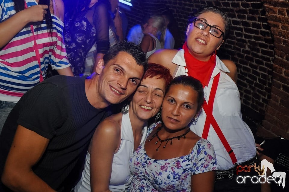 Carlsberg Summer Party continuă, 