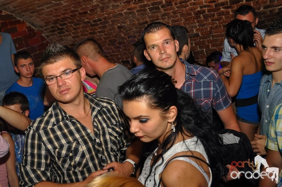 Carlsberg Summer Party continuă, 