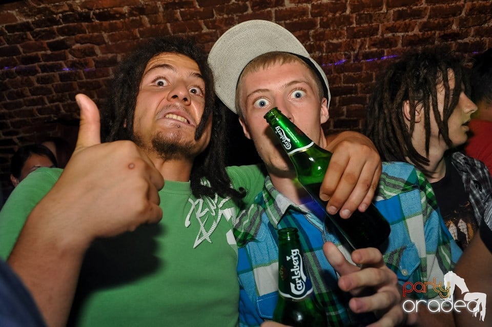 Carlsberg Summer Party continuă, 