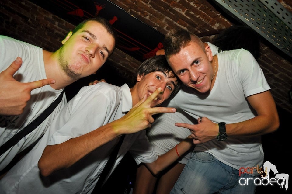 Carlsberg Summer Party în Club Escape, 