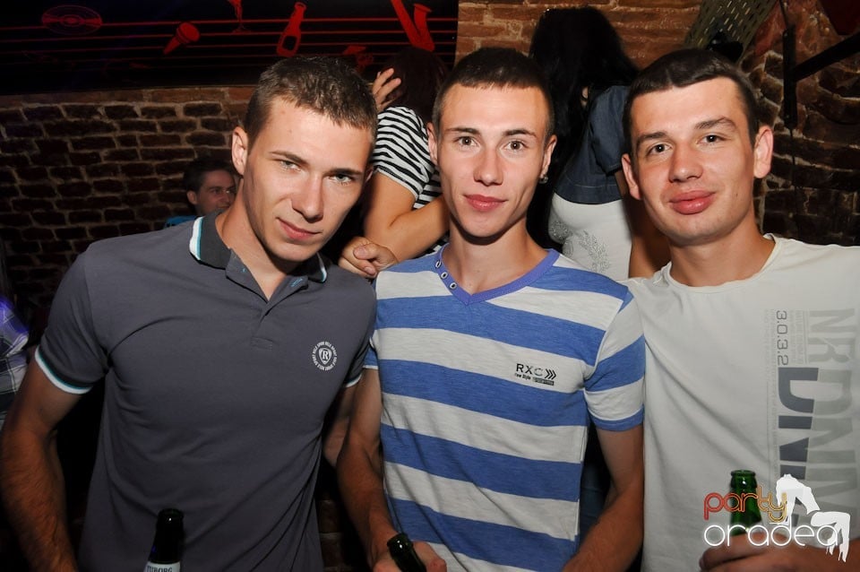 Carlsberg Summer Party în Club Escape, 