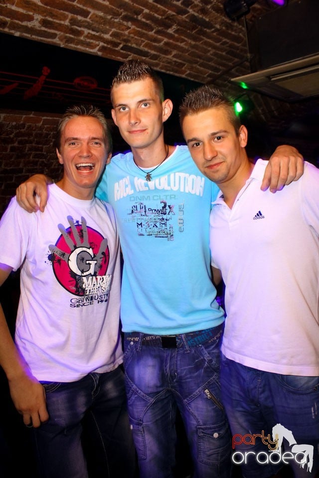 Carlsberg Summer Party în Escape,