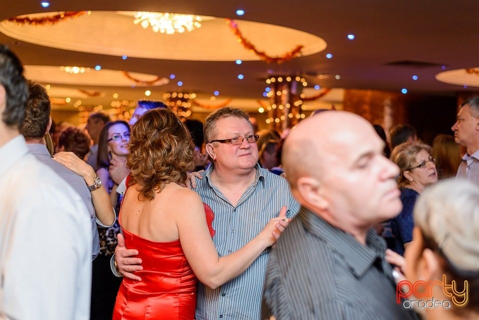 Carnaval în Hotel Internaţional, Hotel Internaţional
