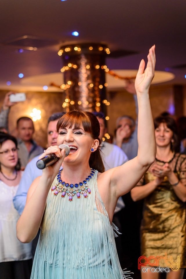 Carnaval în Hotel Internaţional, Hotel Internaţional