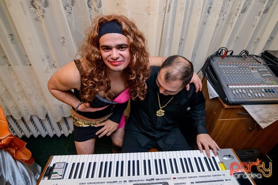 Carnaval în Hotel Mureş, Hotel Mureş