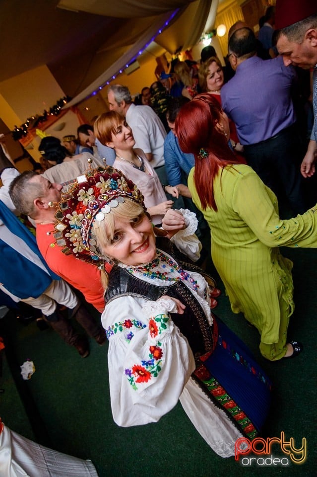 Carnaval în Hotel Mureş, Hotel Mureş