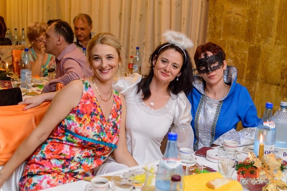 Carnaval în Hotel Mureş, Hotel Mureş