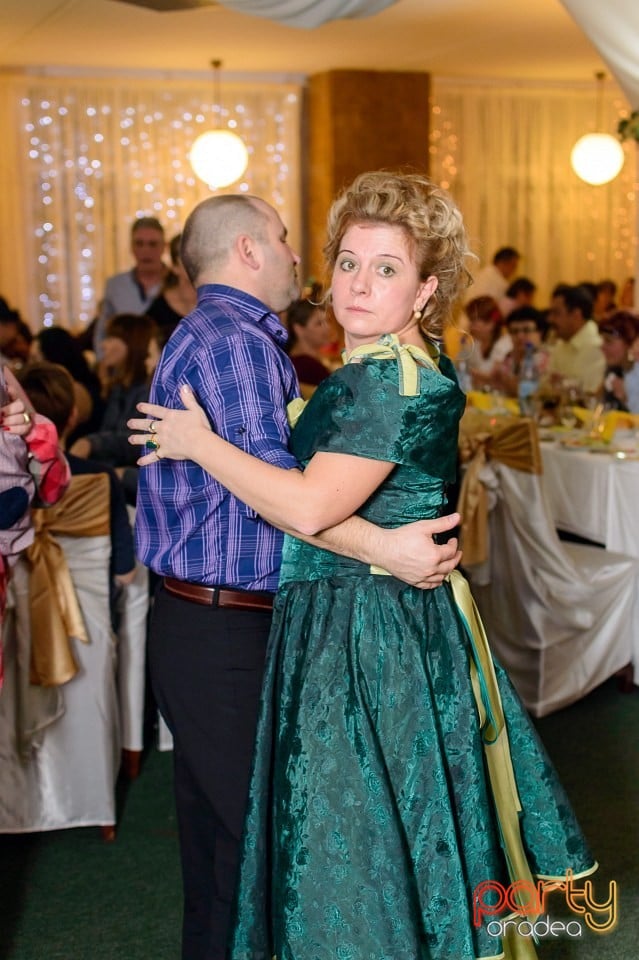 Carnaval în Hotel Mureş, Hotel Mureş