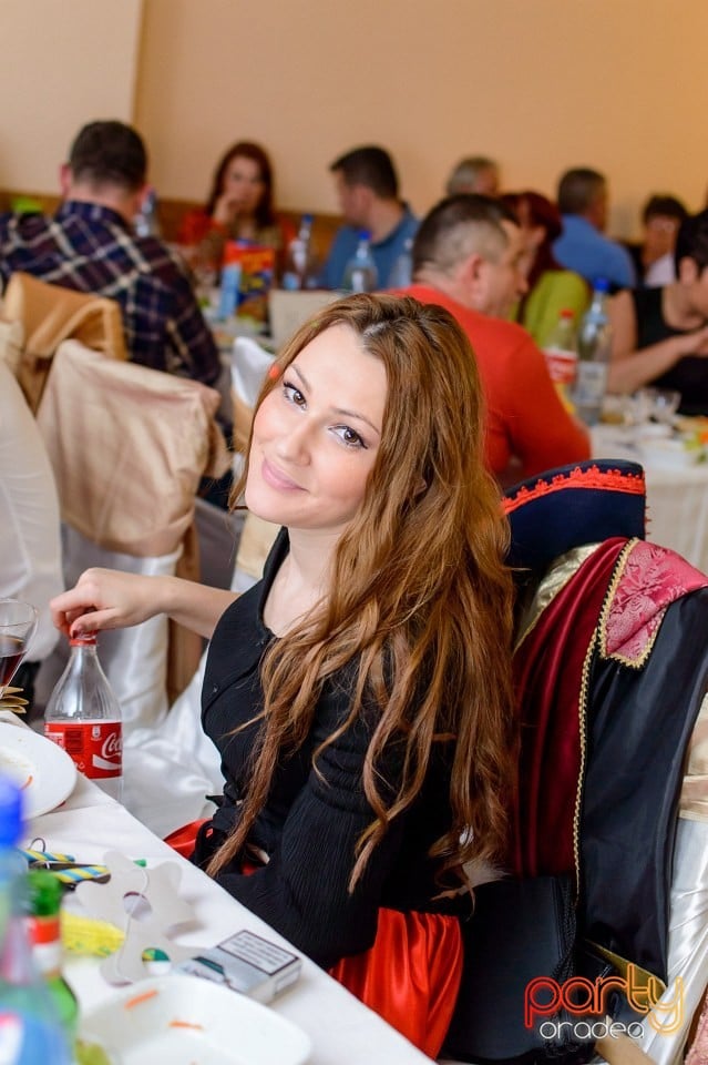 Carnaval în Hotel Mureş, Hotel Mureş