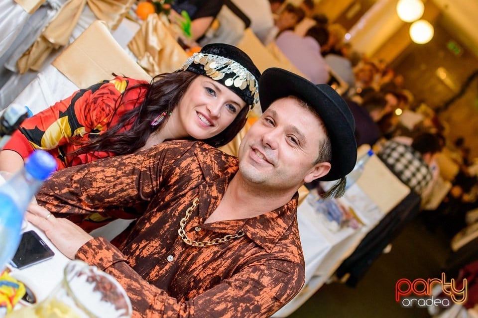 Carnaval în Hotel Mureş, Hotel Mureş