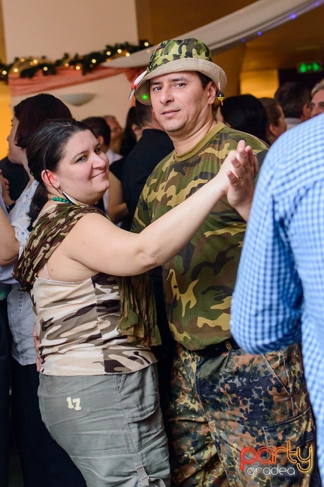 Carnaval în Hotel Mureş, Hotel Mureş
