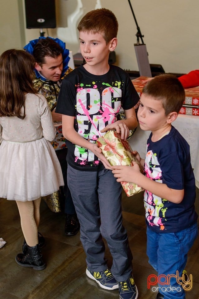 Carnaval în Hotel Nufărul, Hotel Nufărul