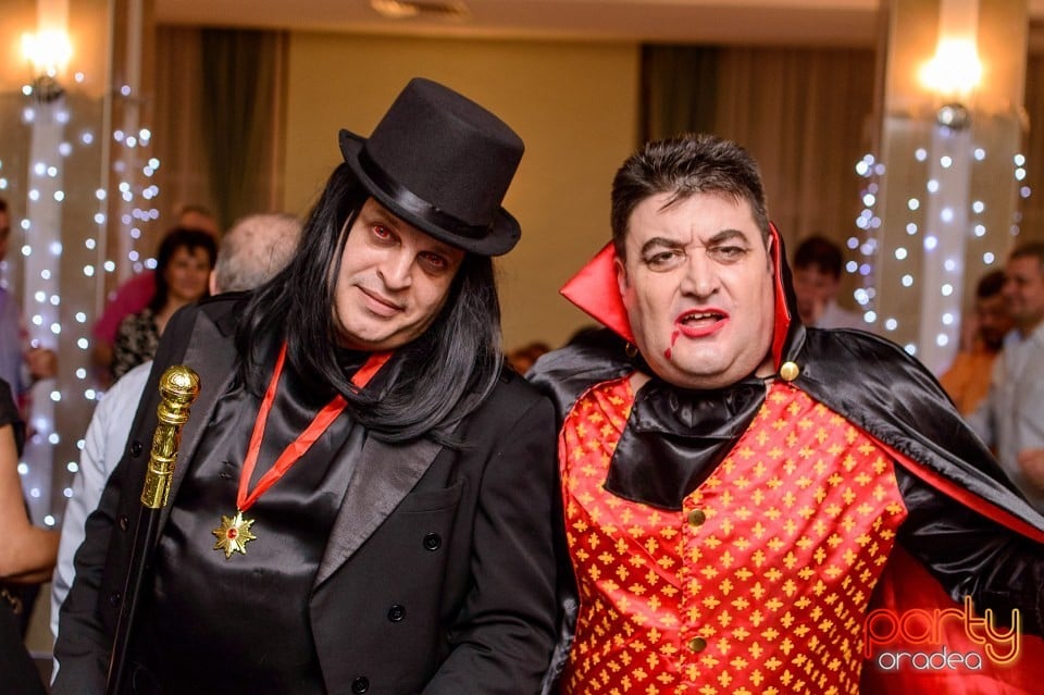 Carnaval în Hotel Nufărul, Hotel Nufărul