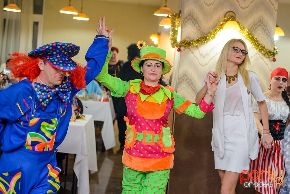 Carnaval în Hotel Poieniţa, Hotel Poieniţa