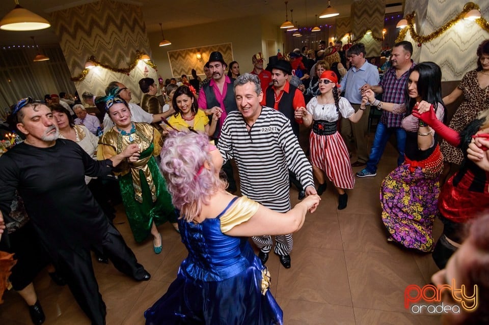 Carnaval în Hotel Poieniţa, Hotel Poieniţa
