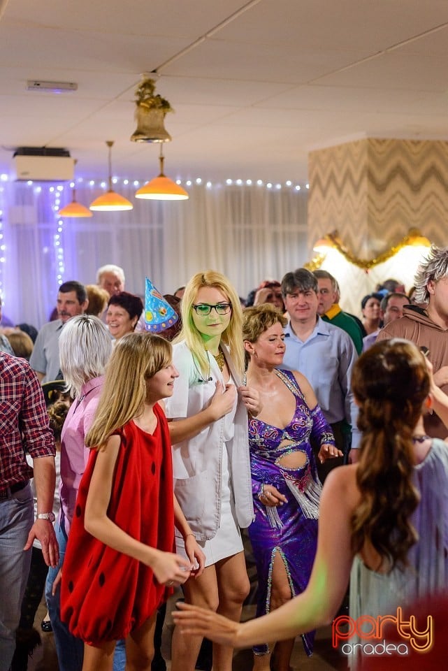 Carnaval în Hotel Poieniţa, Hotel Poieniţa