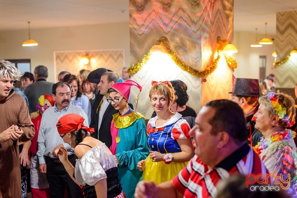 Carnaval în Hotel Poieniţa, Hotel Poieniţa