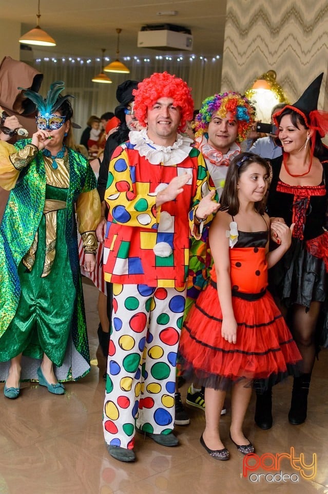 Carnaval în Hotel Poieniţa, Hotel Poieniţa
