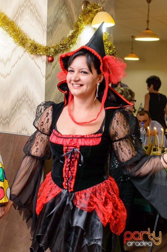 Carnaval în Hotel Poieniţa, Hotel Poieniţa