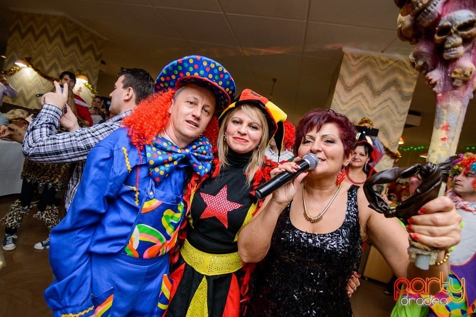 Carnaval în Hotel Poieniţa, Hotel Poieniţa