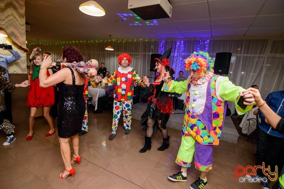 Carnaval în Hotel Poieniţa, Hotel Poieniţa