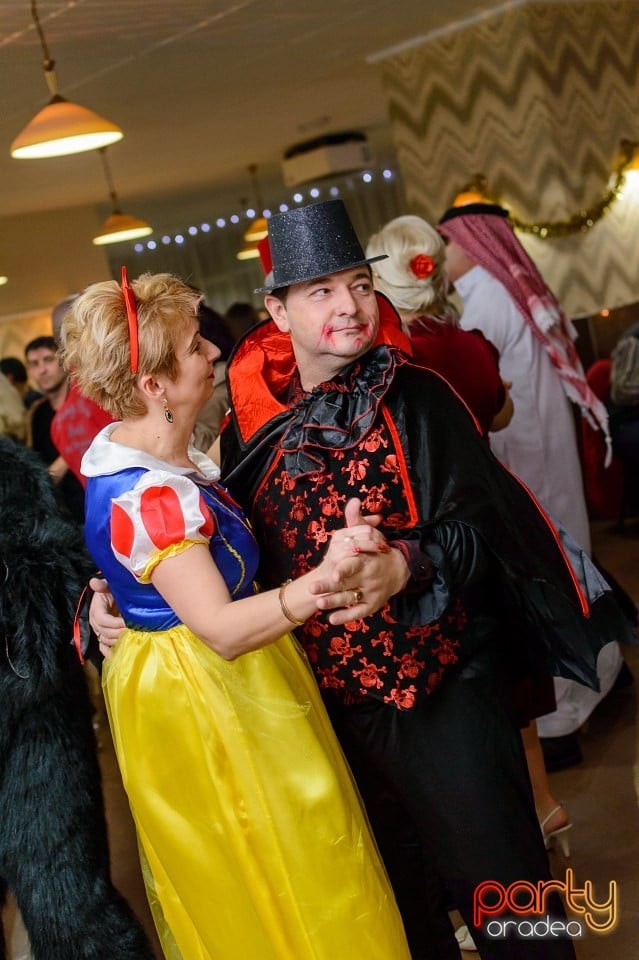 Carnaval în Hotel Poieniţa, Hotel Poieniţa