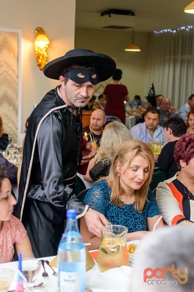 Carnaval în Hotel Poieniţa, Hotel Poieniţa