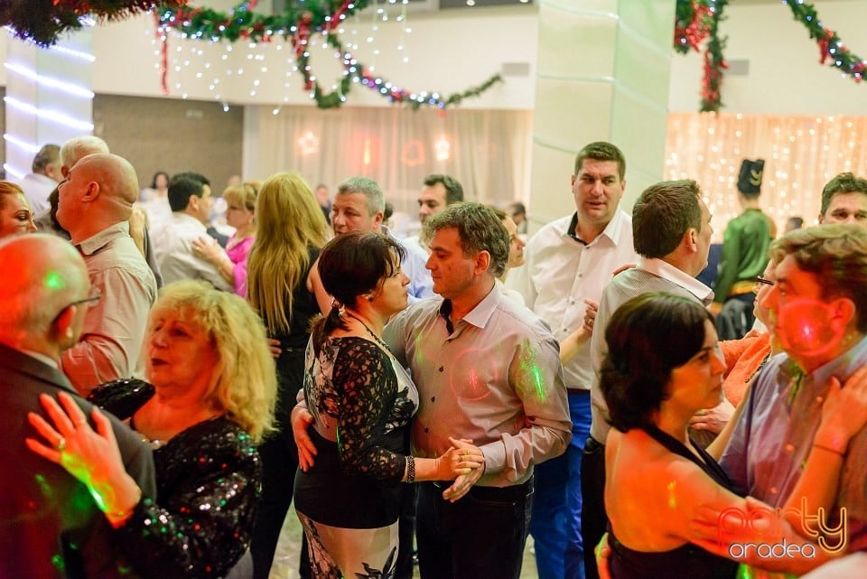 Carnaval în Hotel Termal, Hotel Termal