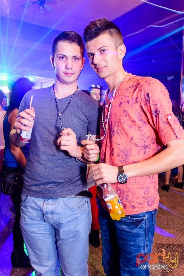 Carnaval Party, Royal Party House
