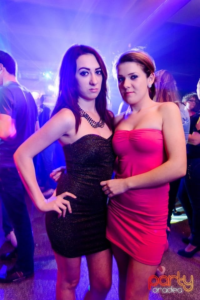 Carnaval Party, Royal Party House