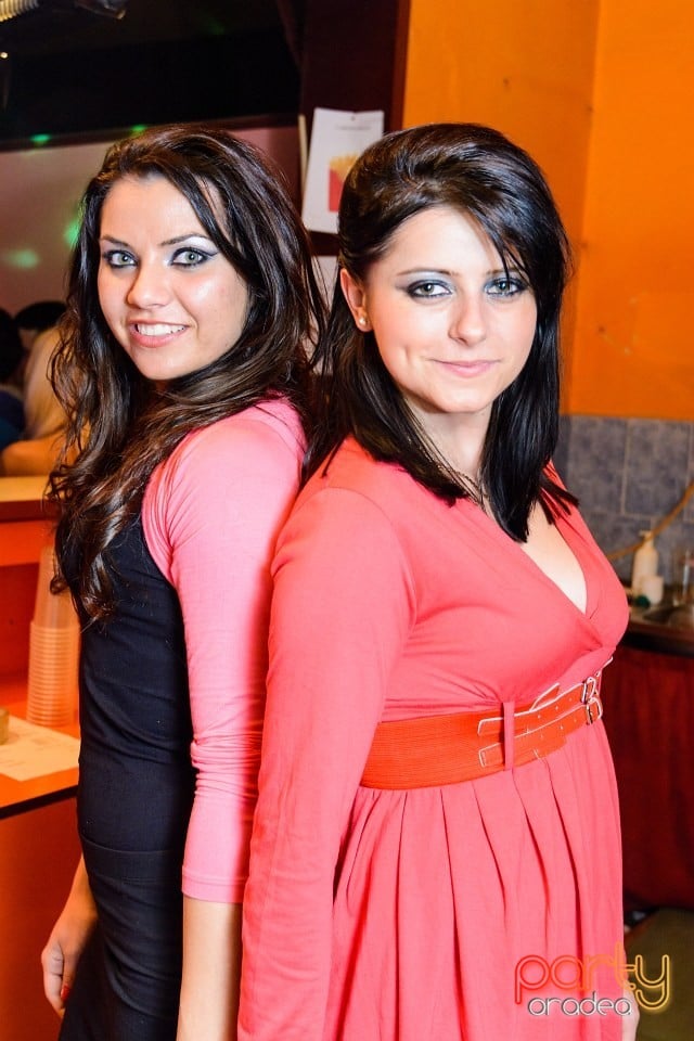 Carnaval Party, Royal Party House