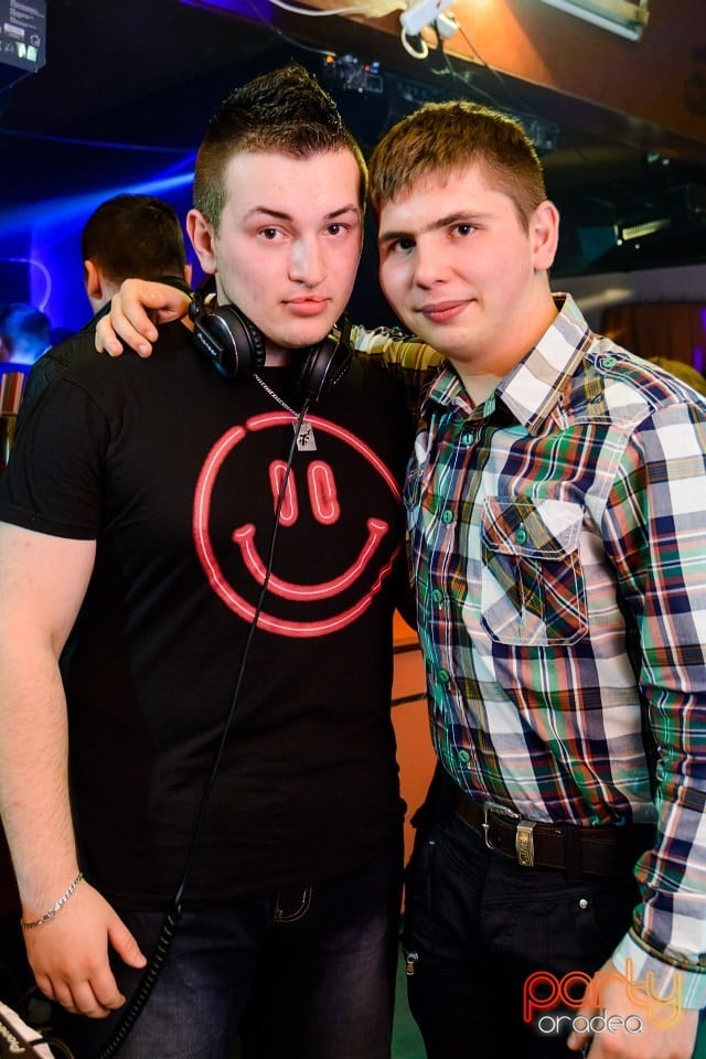 Carnaval Party, Royal Party House