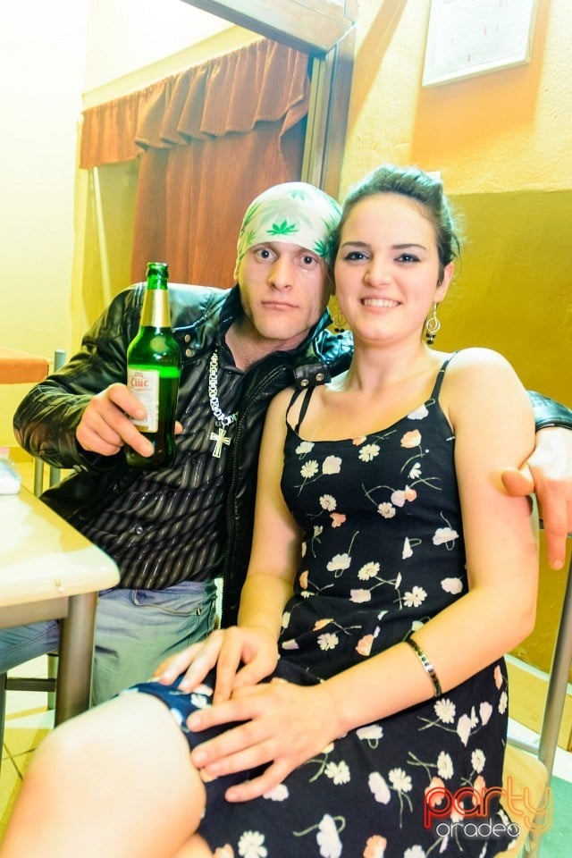 Carnaval Party, Royal Party House