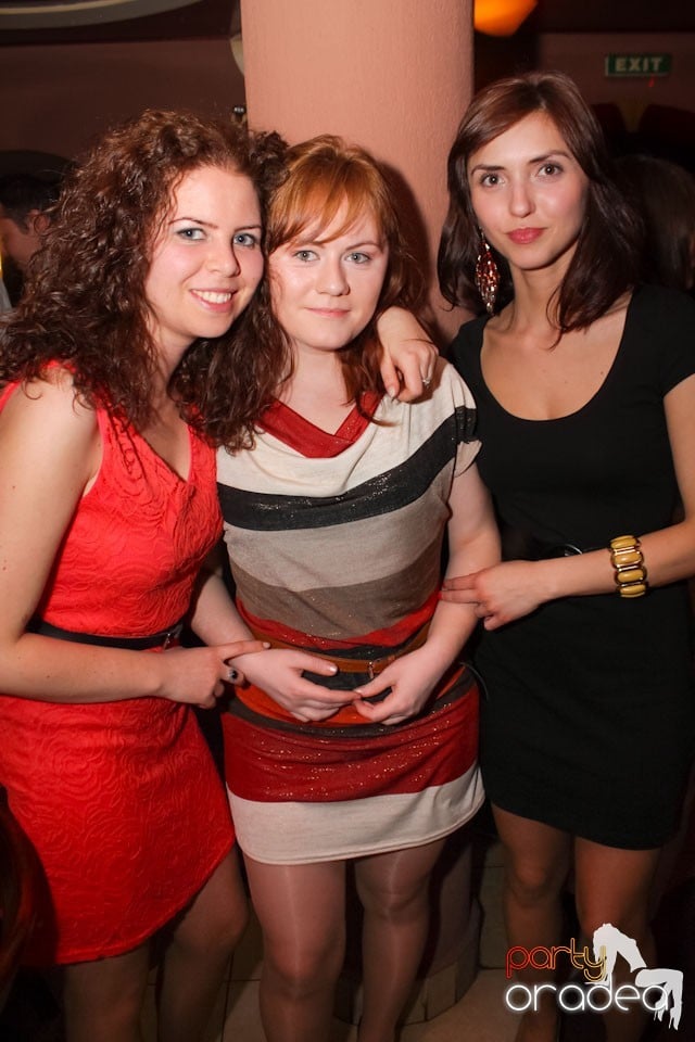 Carnaval Weekend Party în Chanson Café, 