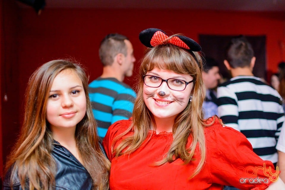 Carnival Party, Royal Party House