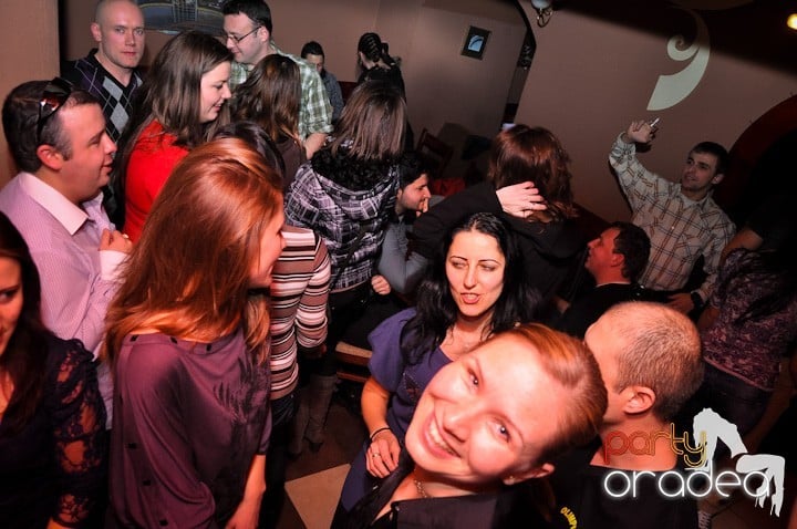 Chanson petrece mai departe, 