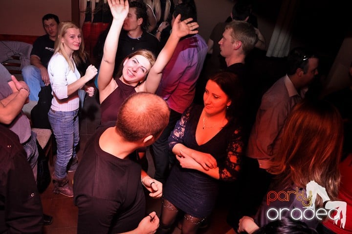 Chanson petrece mai departe, 