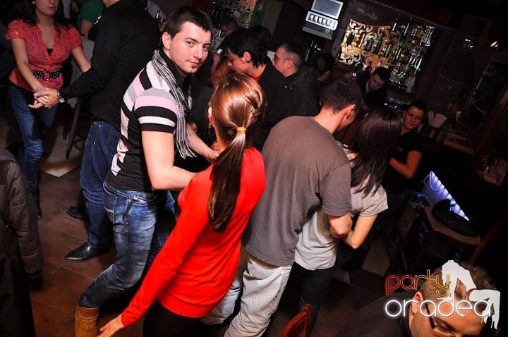 Chanson petrece mai departe, 