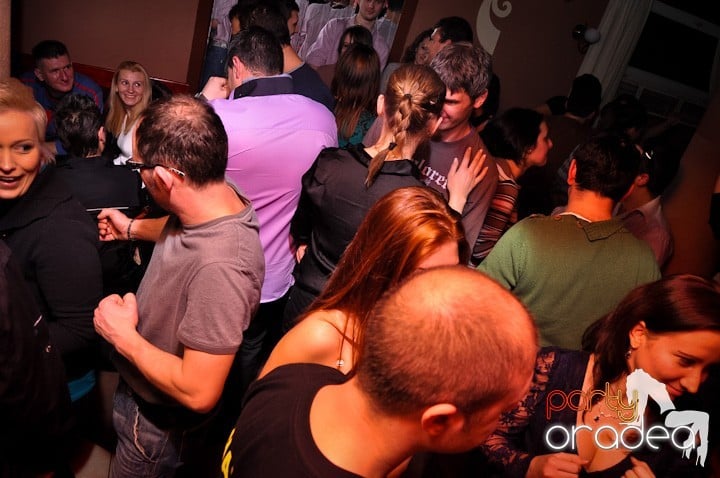 Chanson petrece mai departe, 