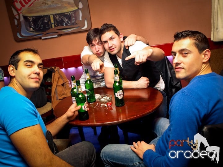 Chanson petrece mai departe, 