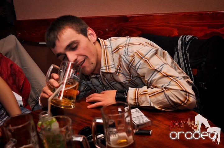 Chanson petrece mai departe, 