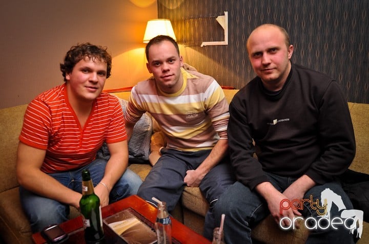 Chanson petrece mai departe, 