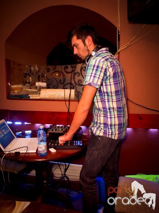 Chanson petrece mai departe, 