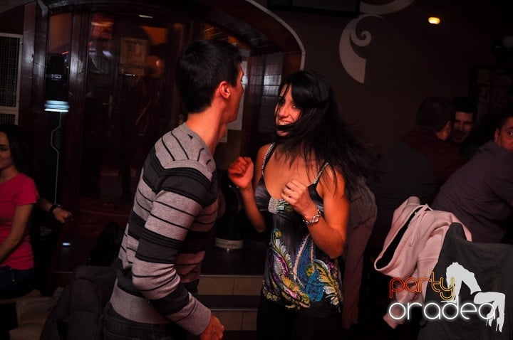 Chanson petrece mai departe, 