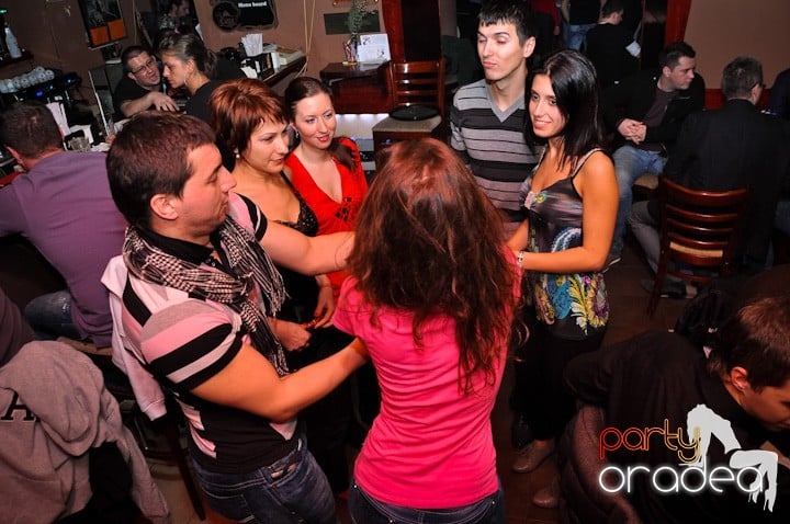 Chanson petrece mai departe, 